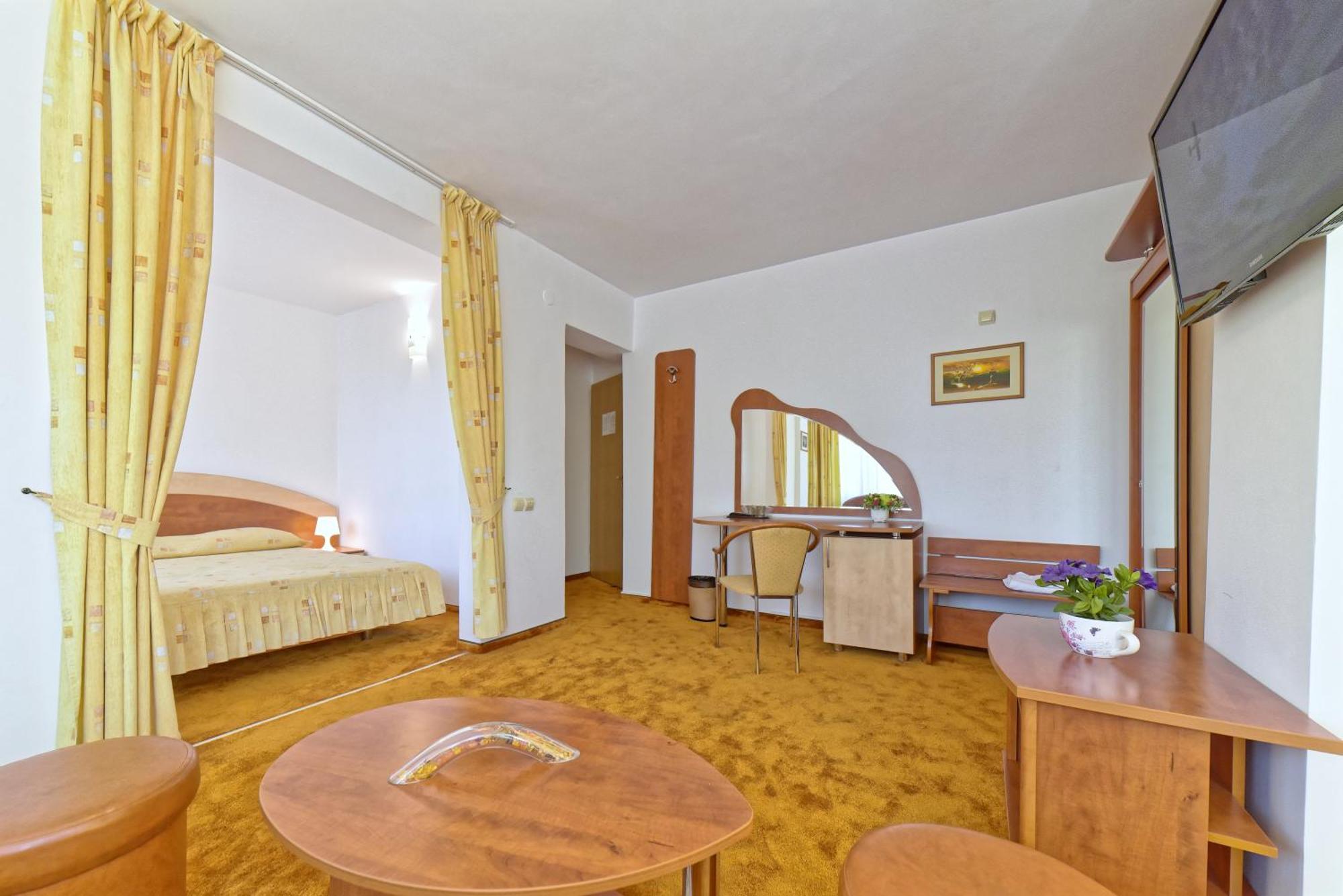 Hotel Oasis Brașov Exterior foto