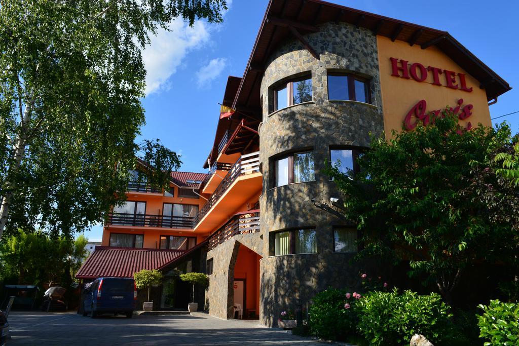 Hotel Oasis Brașov Exterior foto